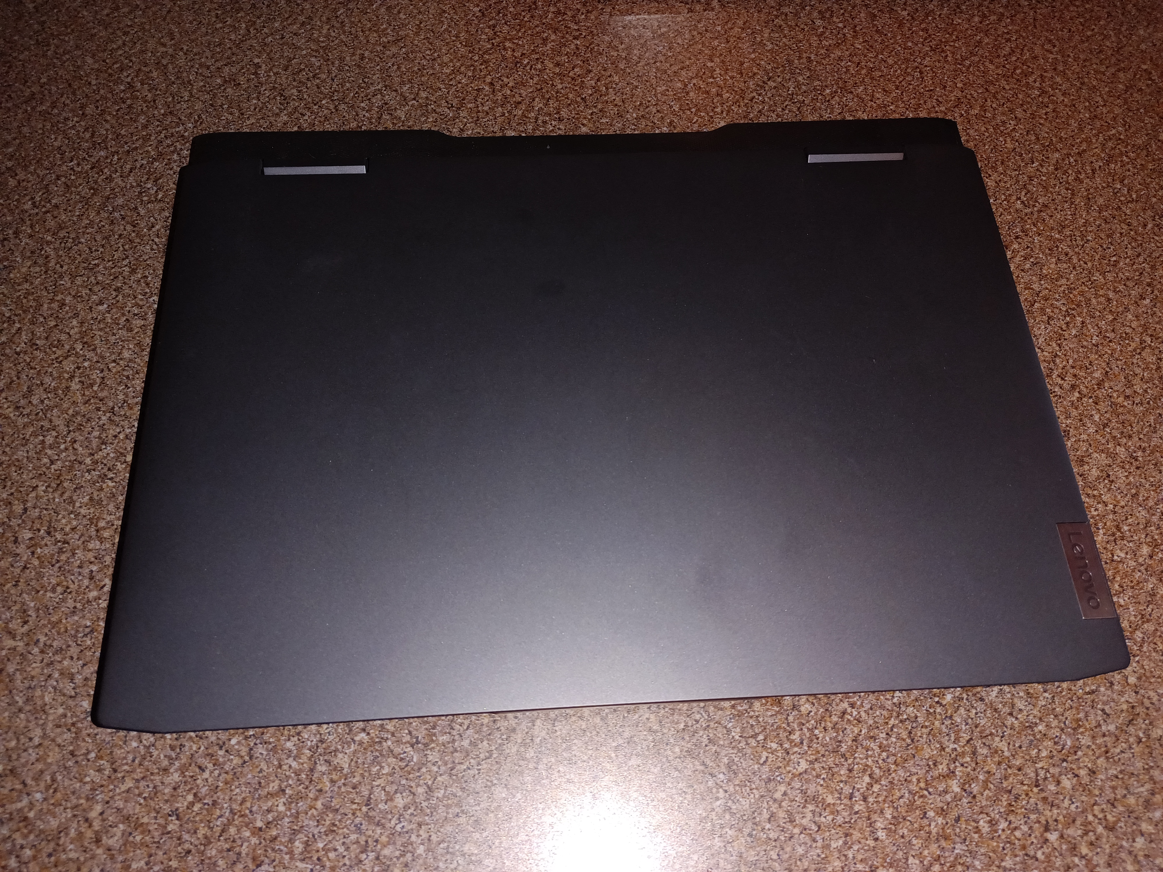picture of a gaming laptop